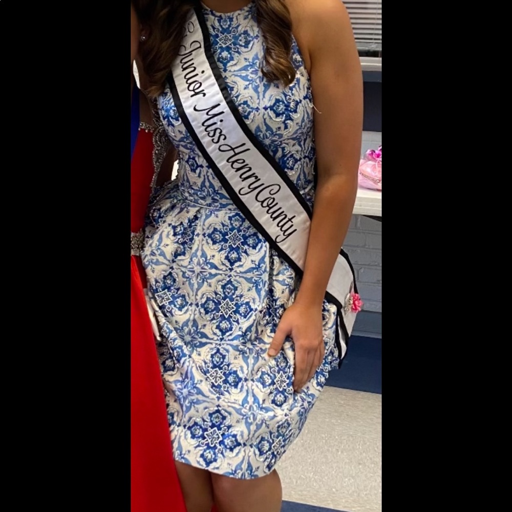 Sherri Hill! Size 6 Altered To A Size 2 - image 6